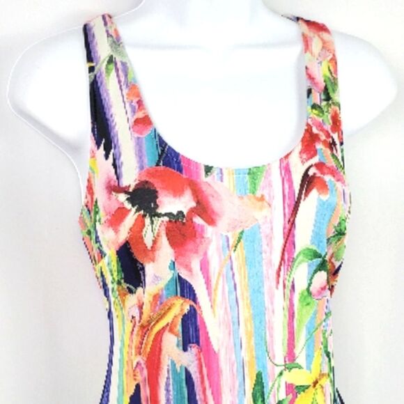 MATERIAL GIRL Dress - Picture 3 of 10